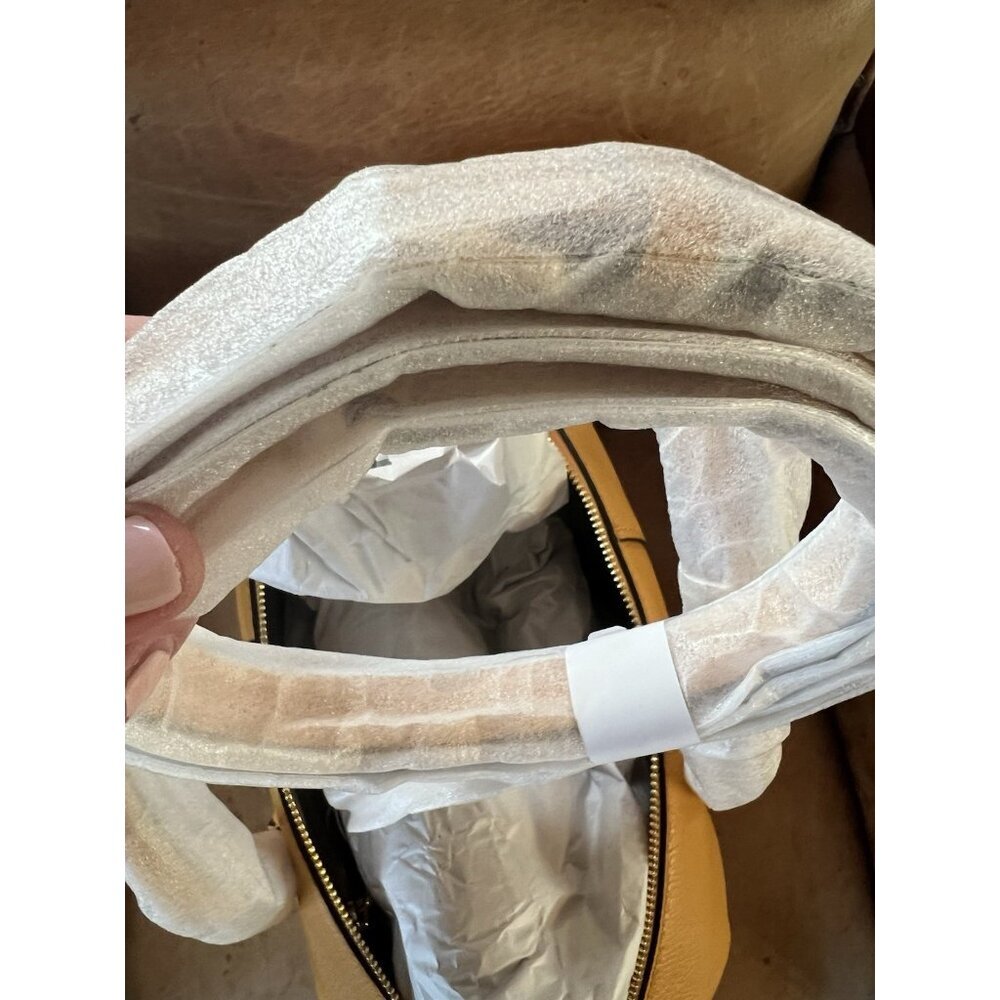 NEW Michael Kors Hyde large pebble leather satchel bag golden rod designer - Picture 8 of 16